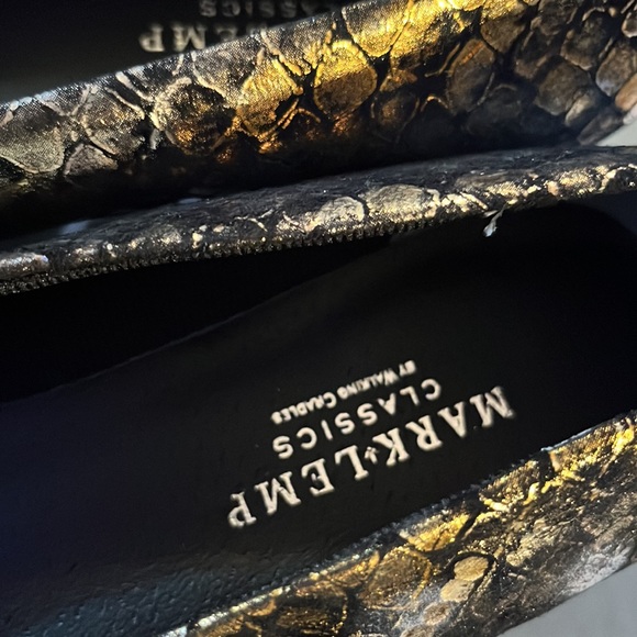 (153) NWT ladies silver/gold flats by Mark & Lemp/Walking Cradles. Size 7 1/2 N - Picture 7 of 8